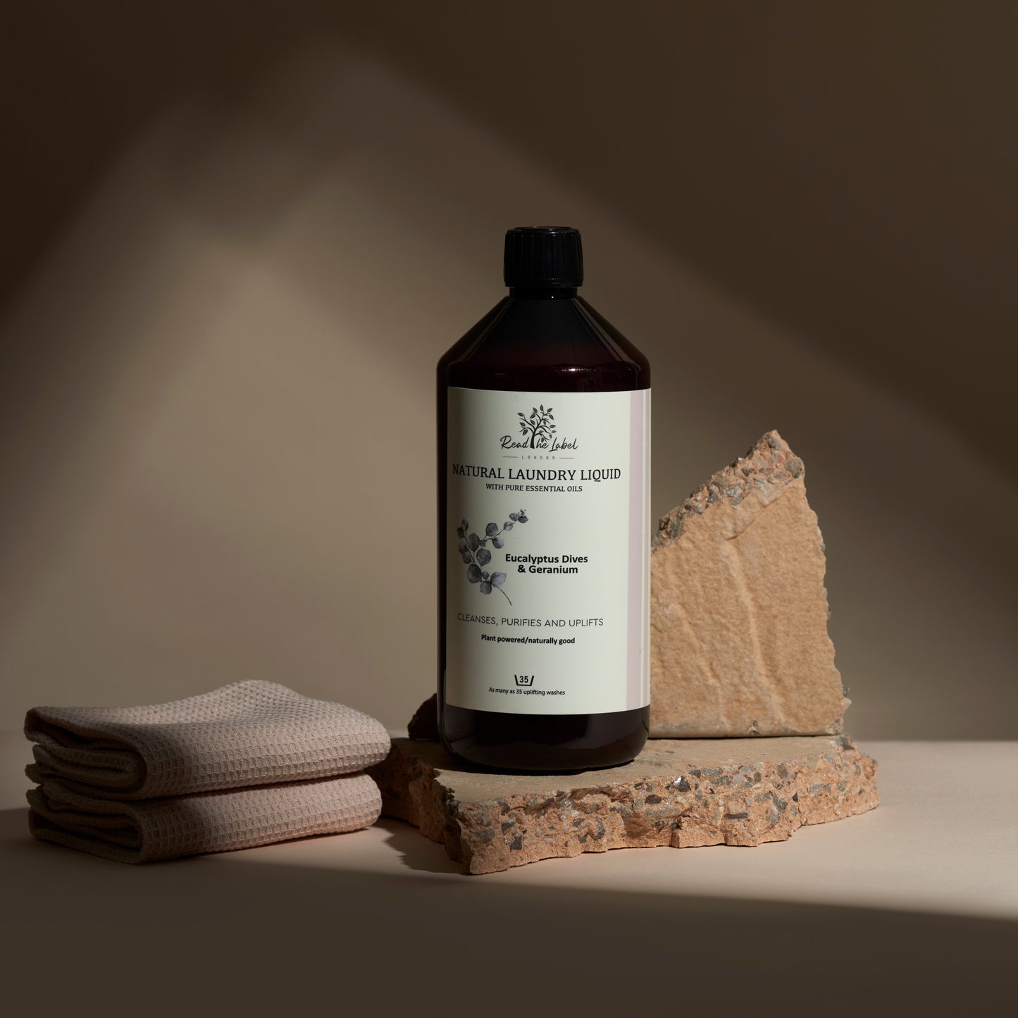 Eco-friendly eucalyptus & geranium laundry liquid – Read The Label London